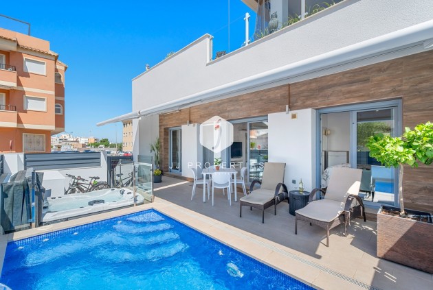D'occasion - Chalet -
Formentera del Segura - Costa Blanca