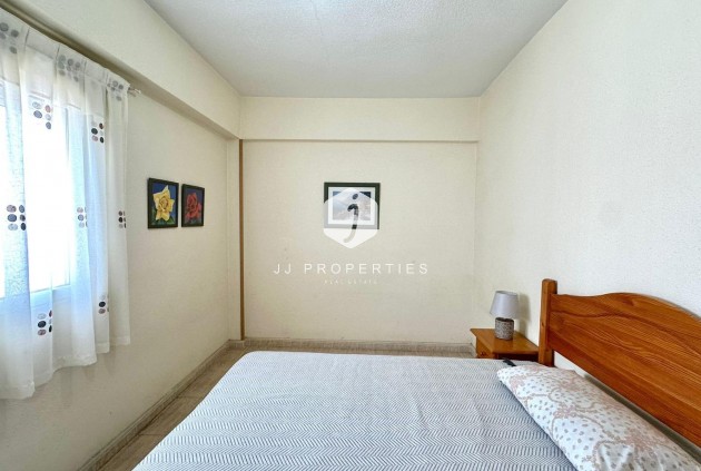 Tweedehands - Appartement / flat -
Torrevieja - Estacion de autobuses