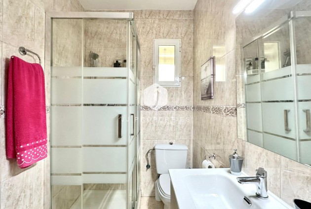 Tweedehands - Appartement / flat -
Torrevieja - Estacion de autobuses