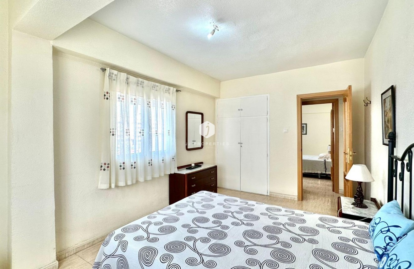 Tweedehands - Appartement / flat -
Torrevieja - Estacion de autobuses