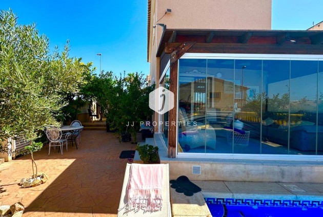 Resale - Villa -
Orihuela Costa - La Regia