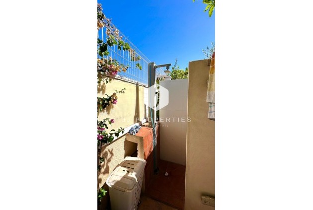 Resale - Villa -
Orihuela Costa - La Regia