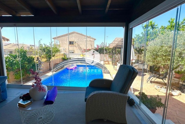 Resale - Villa -
Orihuela Costa - La Regia