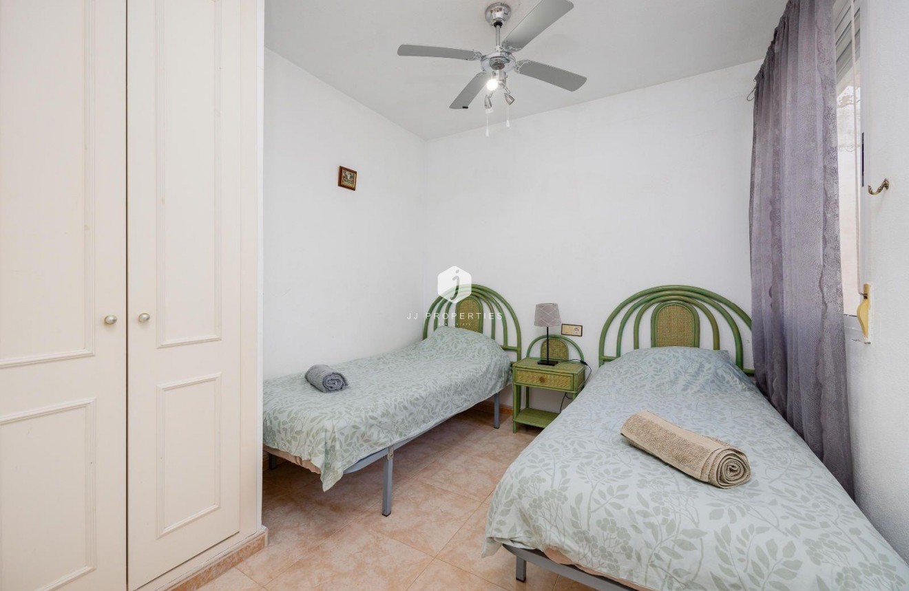 Aus zweiter Hand - Bungalow -
Torrevieja - La Siesta - El Salado - Torreta