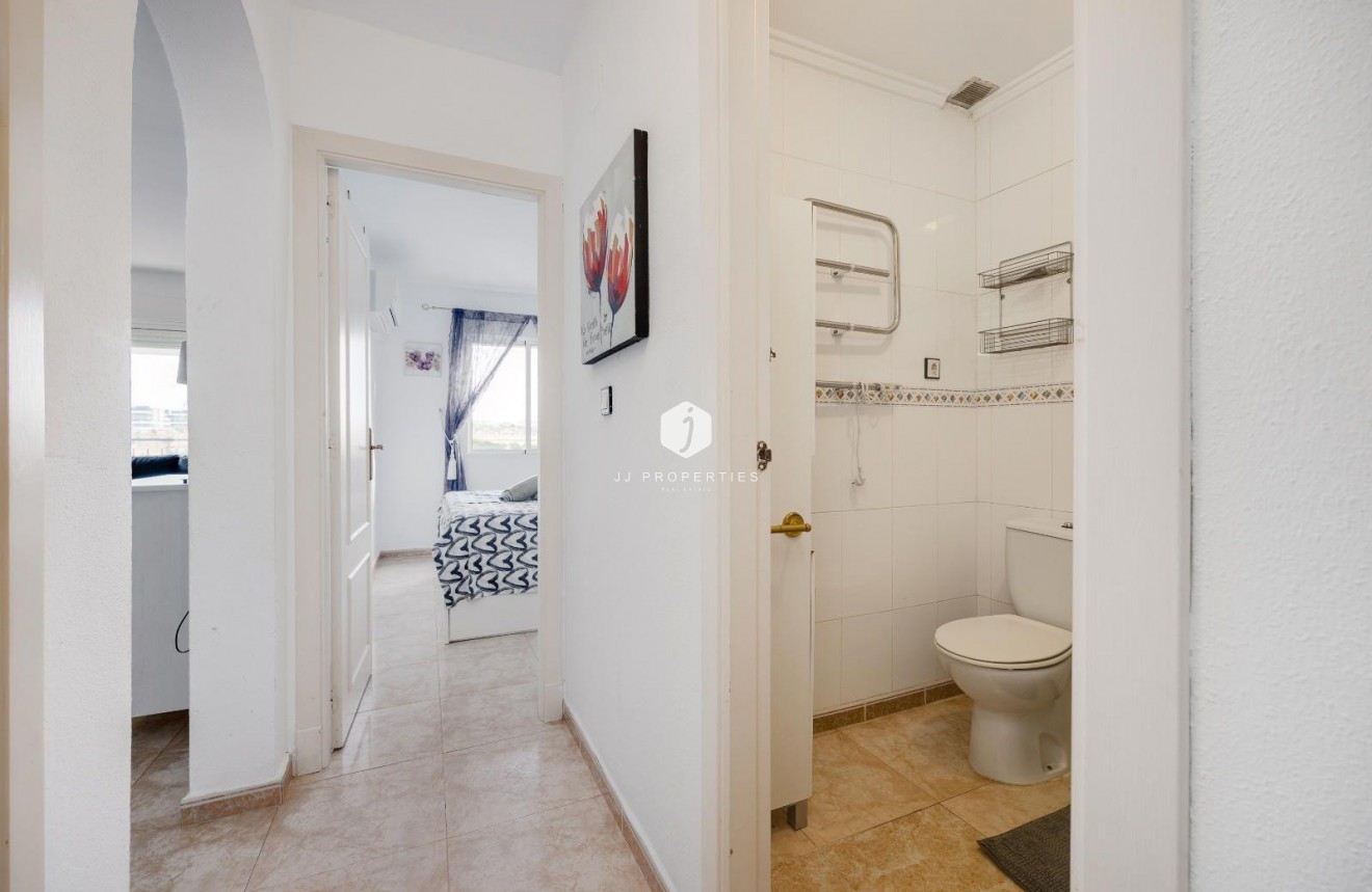Aus zweiter Hand - Bungalow -
Torrevieja - La Siesta - El Salado - Torreta