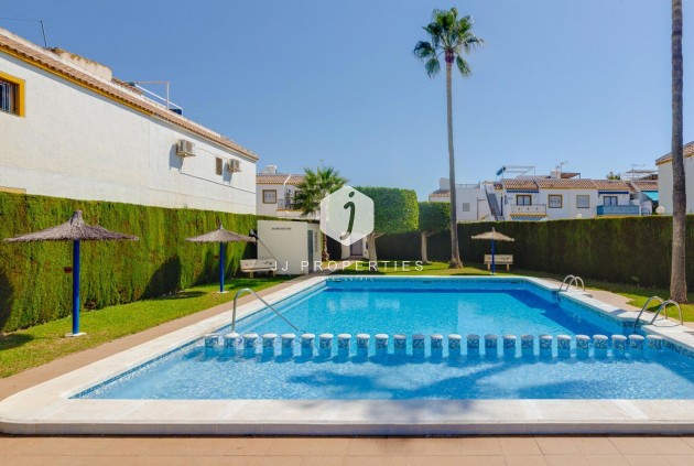 Aus zweiter Hand - Bungalow -
Torrevieja - La Siesta - El Salado - Torreta