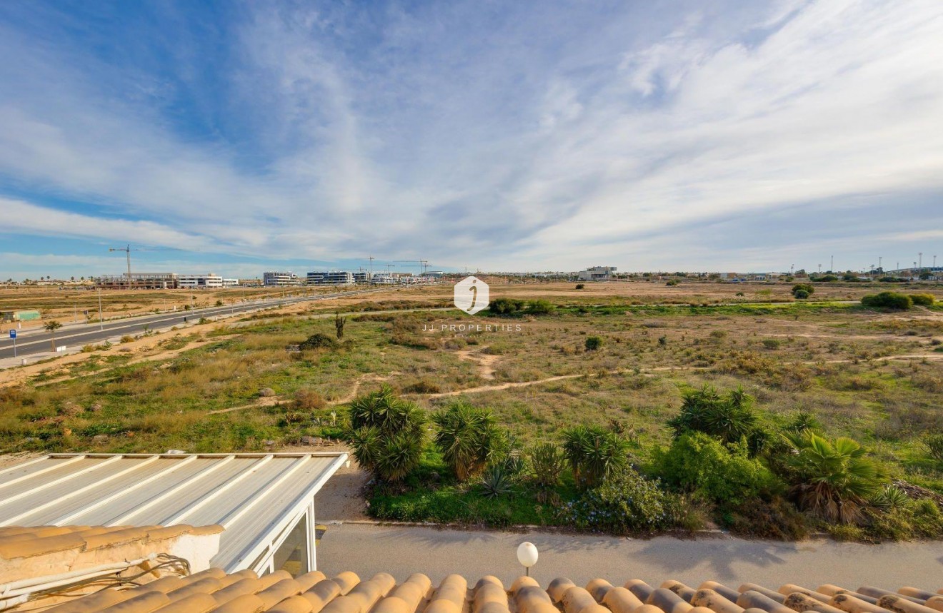 Aus zweiter Hand - Bungalow -
Torrevieja - La Siesta - El Salado - Torreta