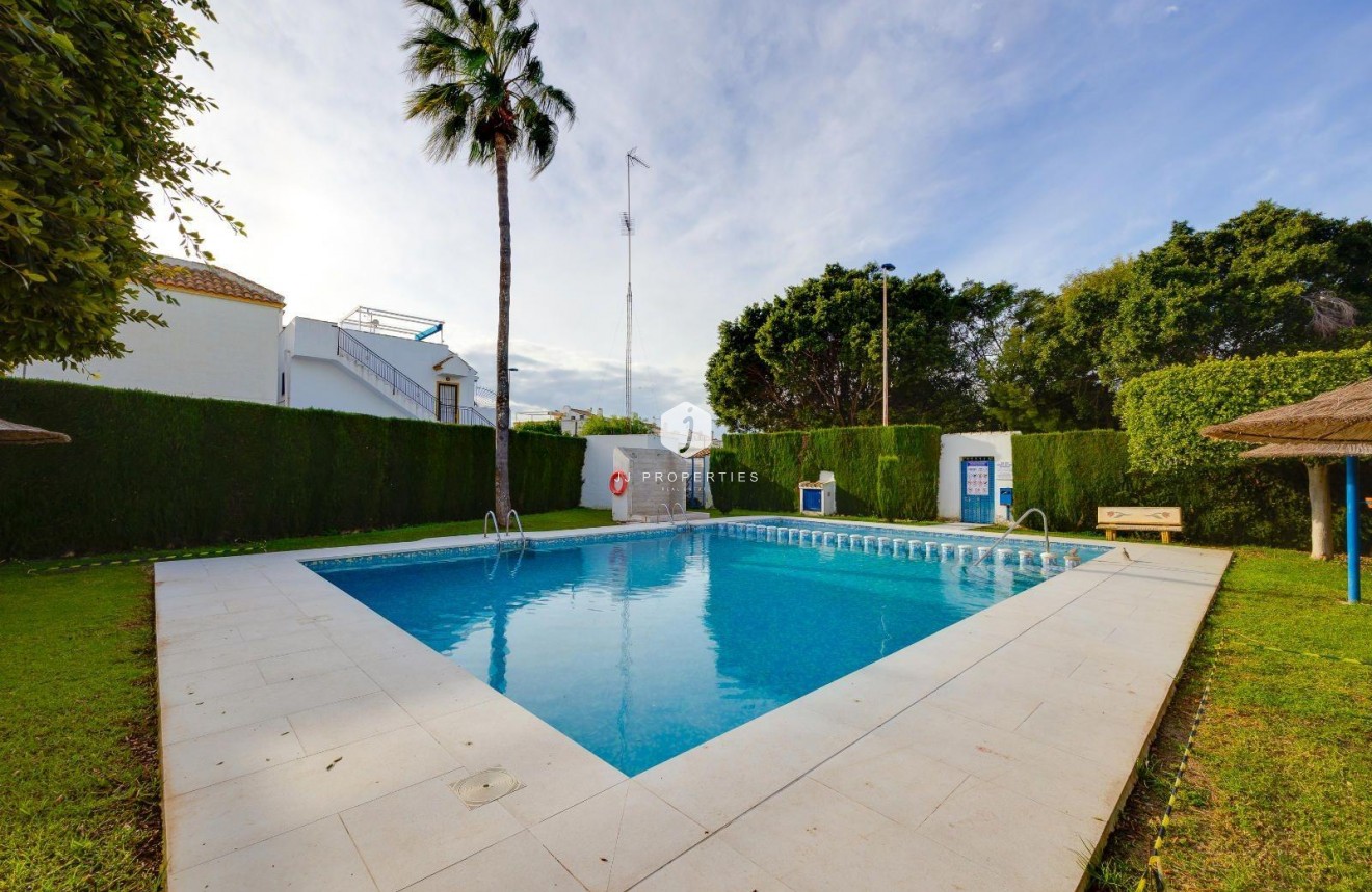 Aus zweiter Hand - Bungalow -
Torrevieja - La Siesta - El Salado - Torreta