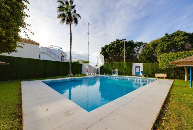 Aus zweiter Hand - Bungalow -
Torrevieja - La Siesta - El Salado - Torreta