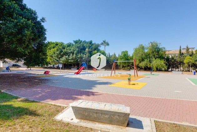 Aus zweiter Hand - Bungalow -
Torrevieja - La Siesta - El Salado - Torreta