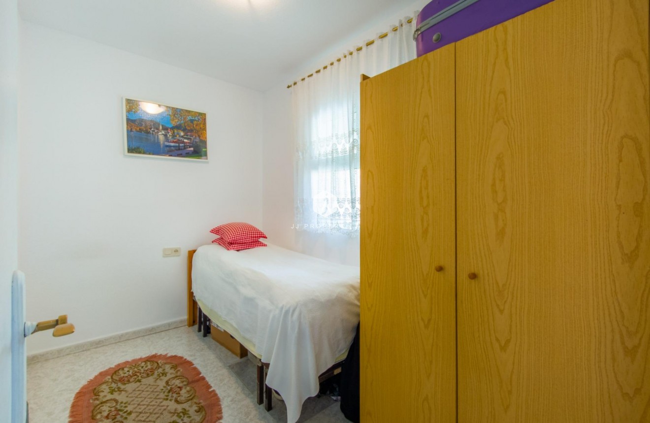 Resale - Apartment / flat -
Torrevieja - Estacion de autobuses