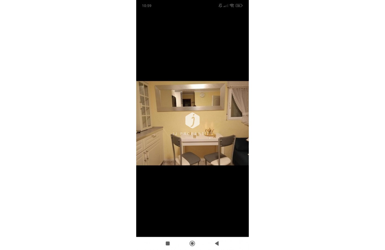 Aus zweiter Hand - Bungalow -
Torrevieja - Torretas