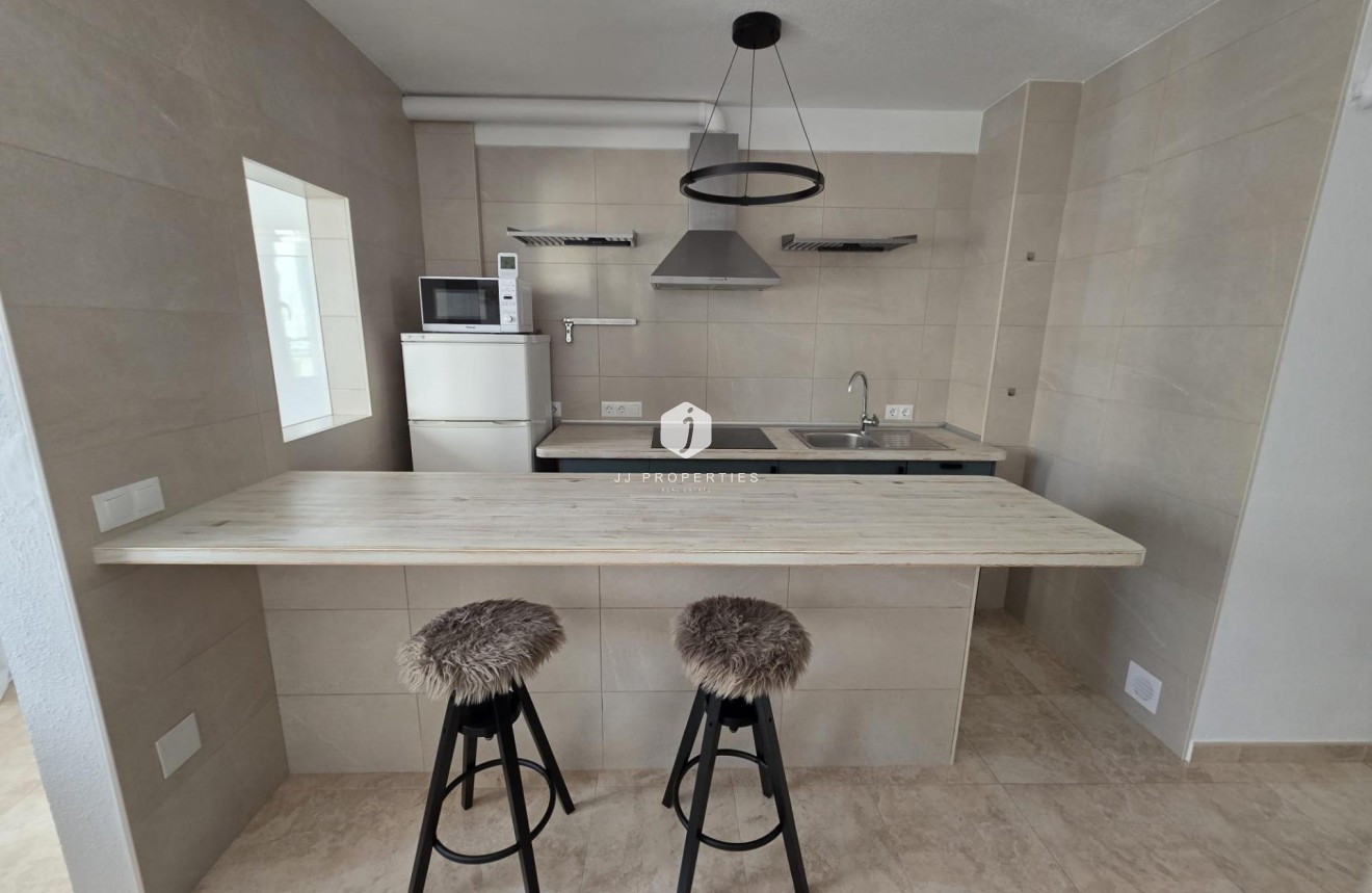 D'occasion - Appartement -
Torrevieja - La Mata Pueblo