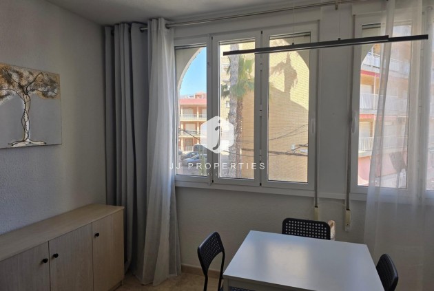 D'occasion - Appartement -
Torrevieja - La Mata Pueblo