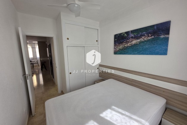 D'occasion - Appartement -
Torrevieja - La Mata Pueblo
