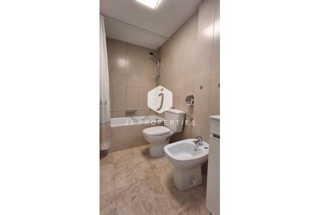 D'occasion - Appartement -
Torrevieja - La Mata Pueblo