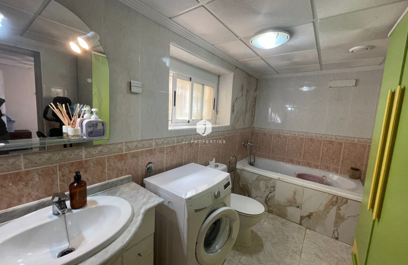 Resale - Villa -
San Fulgencio - Costa Blanca
