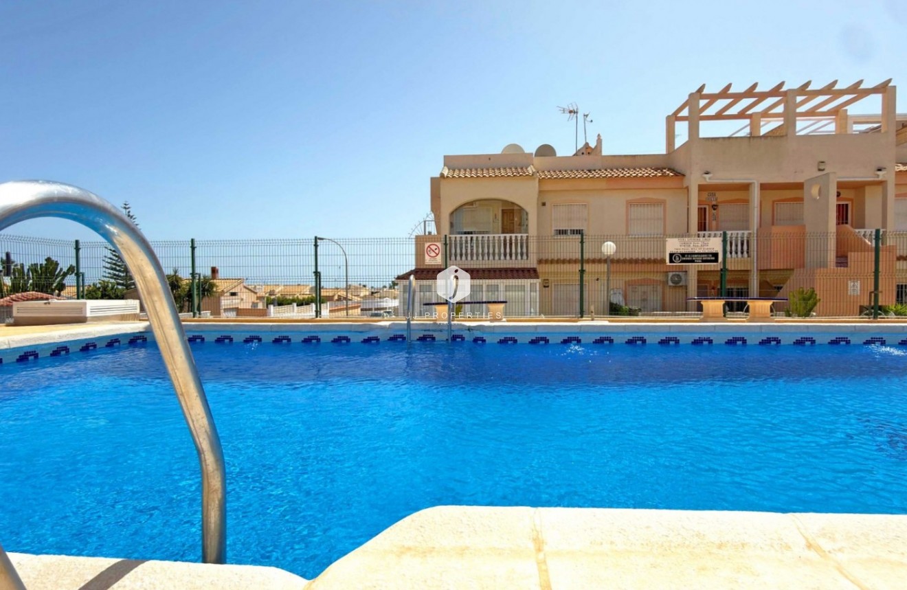 D'occasion - Chalet -
Orihuela Costa - Costa Blanca