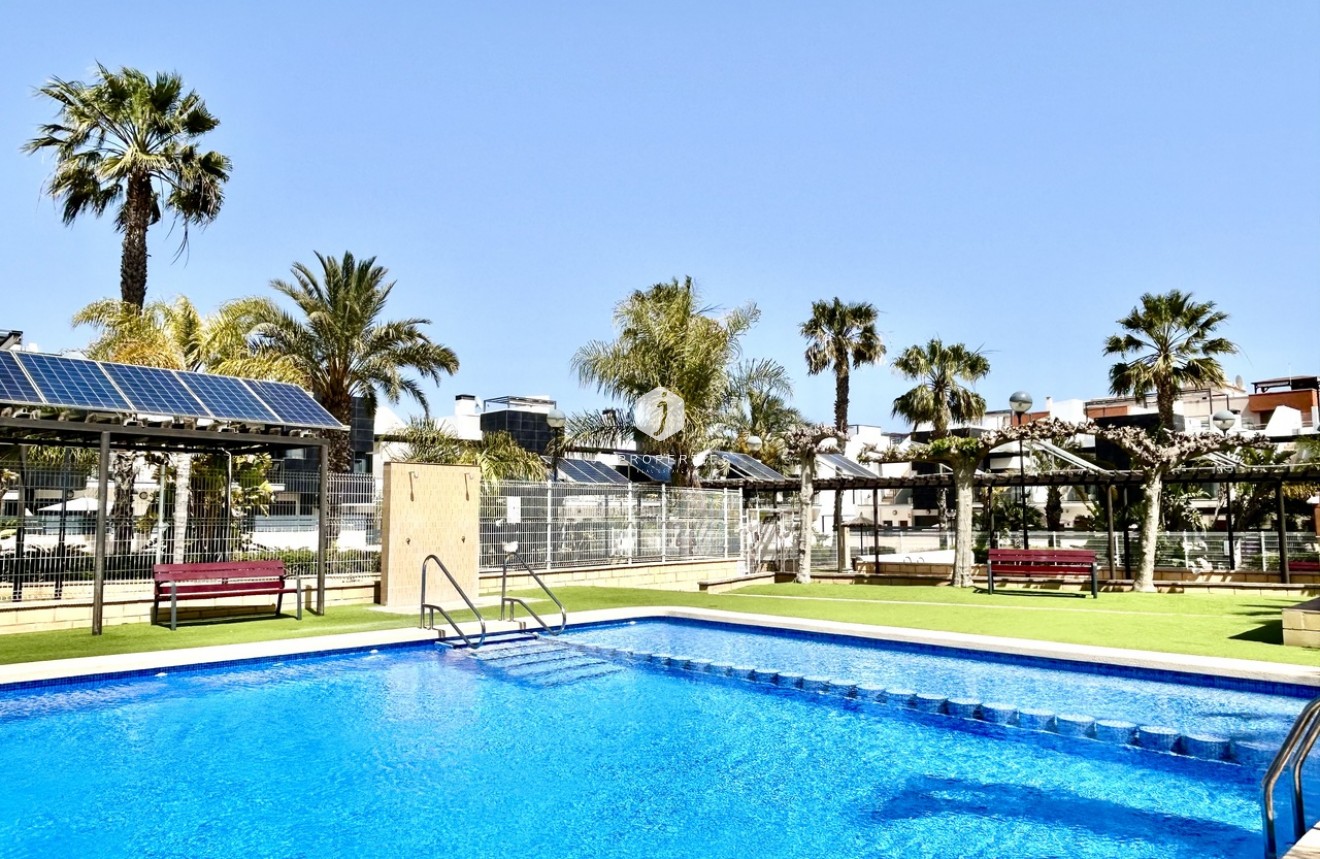 Resale - Chalet -
Los Dolses - Inland
