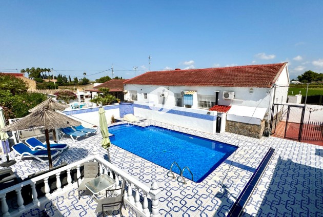 Resale - Villa -
Dolores - Comunidad Valenciana