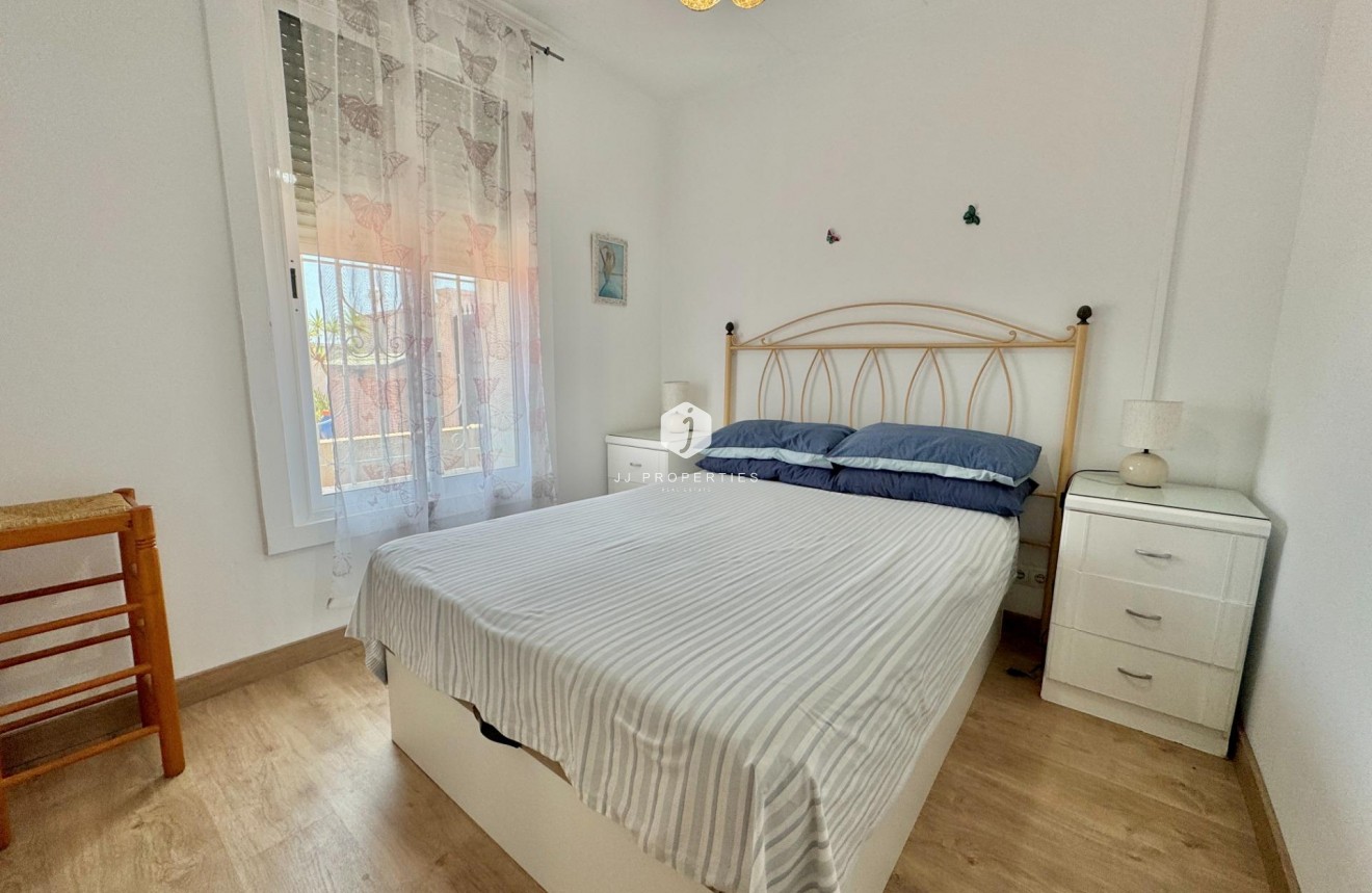 Resale - Villa -
Dolores - Comunidad Valenciana