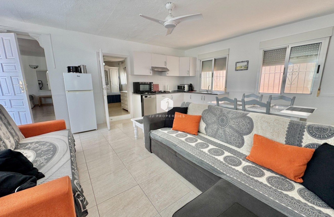 Resale - Villa -
Dolores - Comunidad Valenciana
