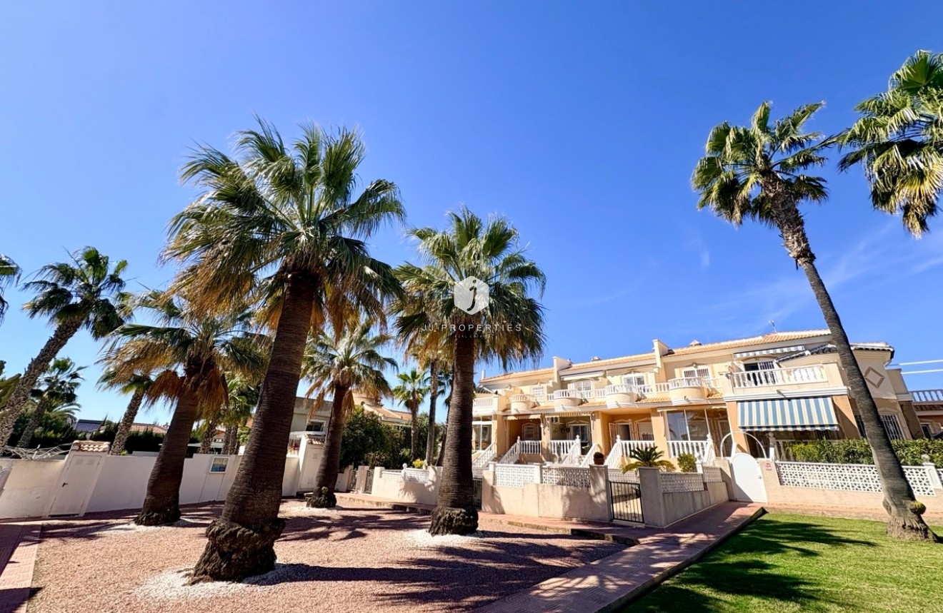 Resale - Chalet -
Rojales - Inland
