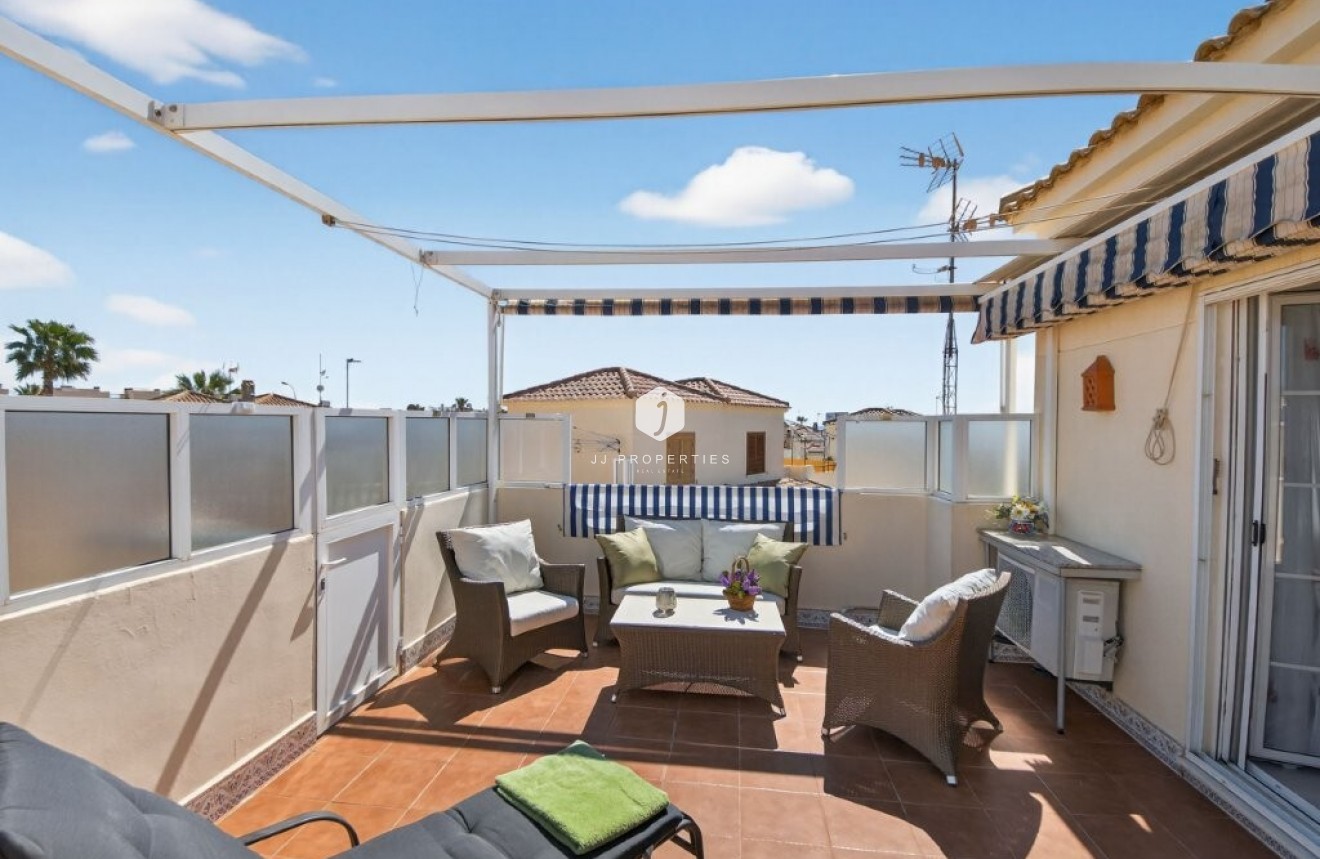 Resale - Chalet -
Playa Flamenca - Serena III