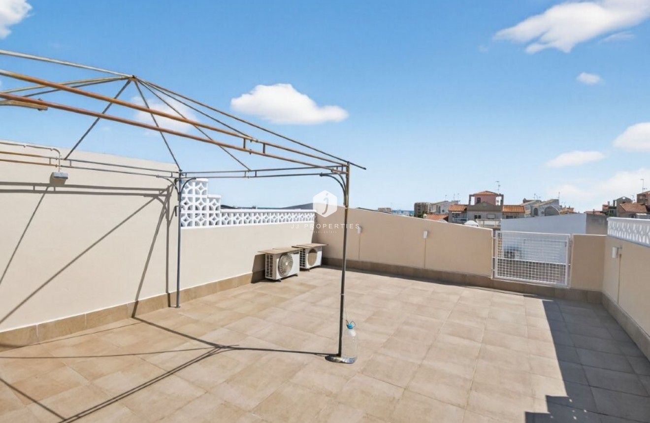 Aus zweiter Hand - Penthouse -
Torrevieja - Calas Blancas