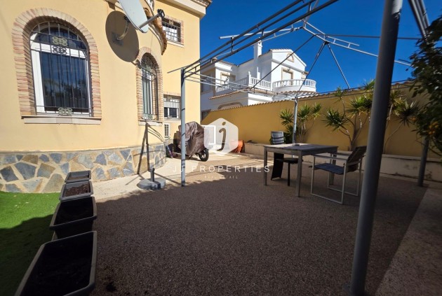 D'occasion - Villa -
Orihuela Costa - Villamartín-las Filipinas