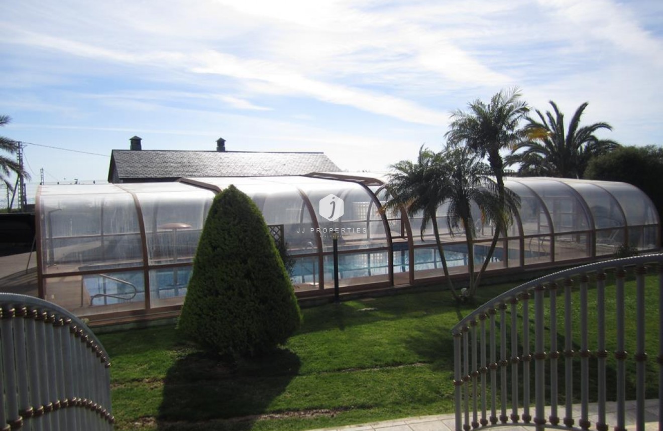 D'occasion - Villa -
Los Montesinos