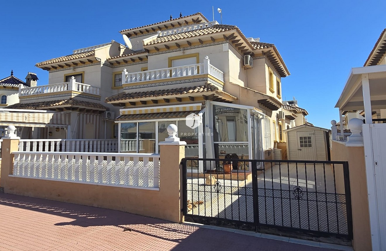 D'occasion - Chalet -
Orihuela Costa - Costa Blanca