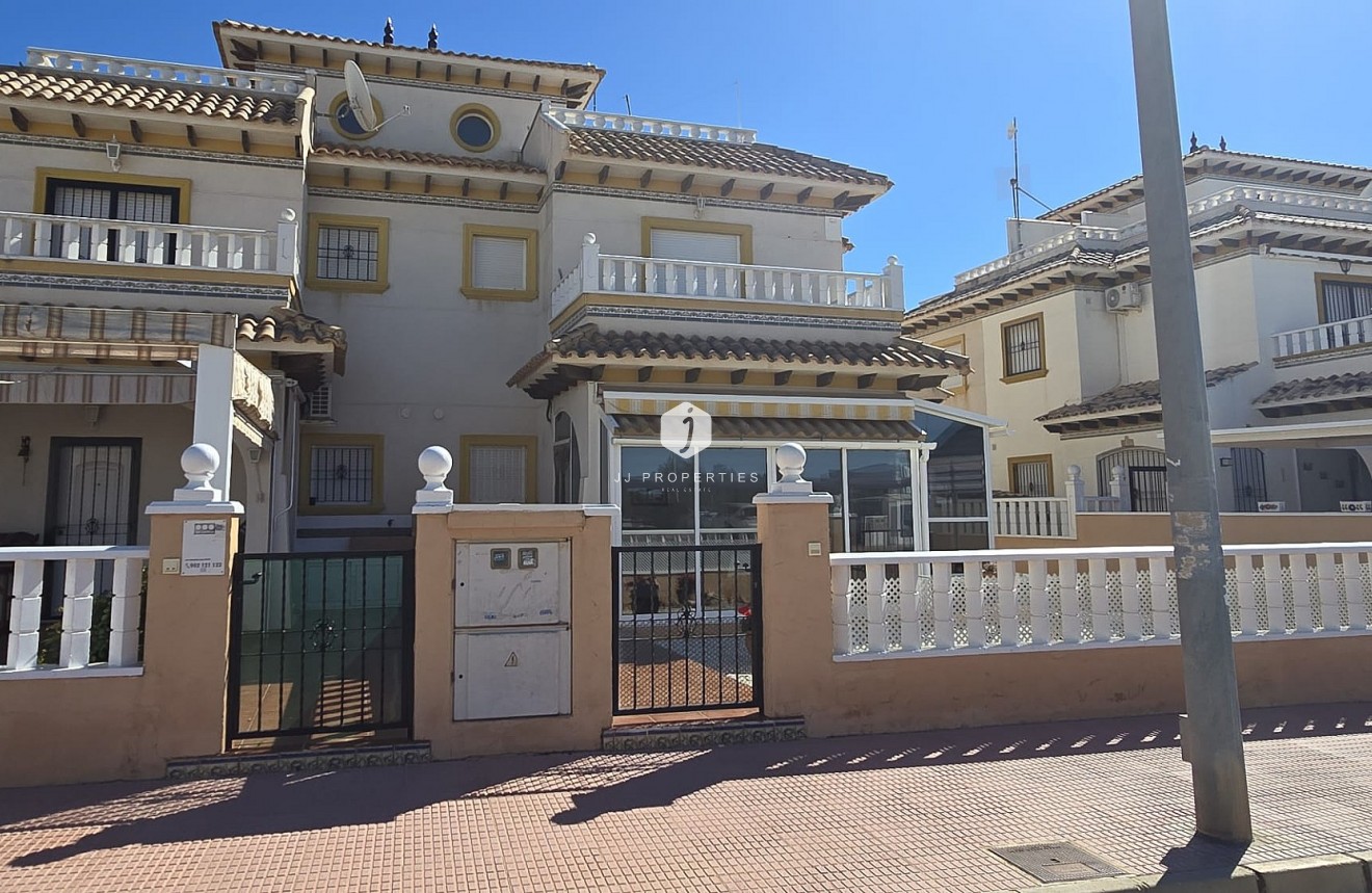 D'occasion - Chalet -
Orihuela Costa - Costa Blanca