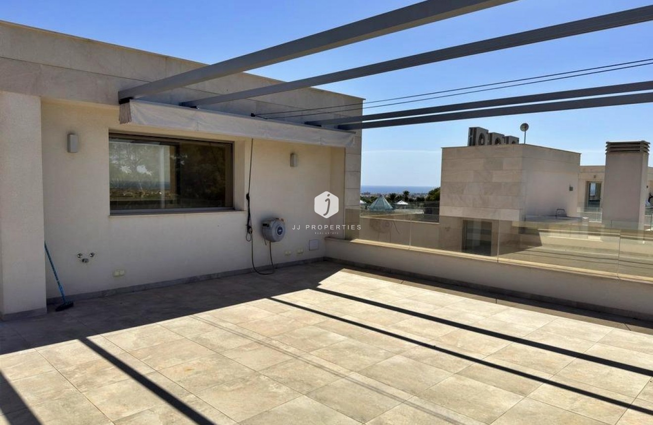 Resale - Villa -
Orihuela Costa - Villamartín