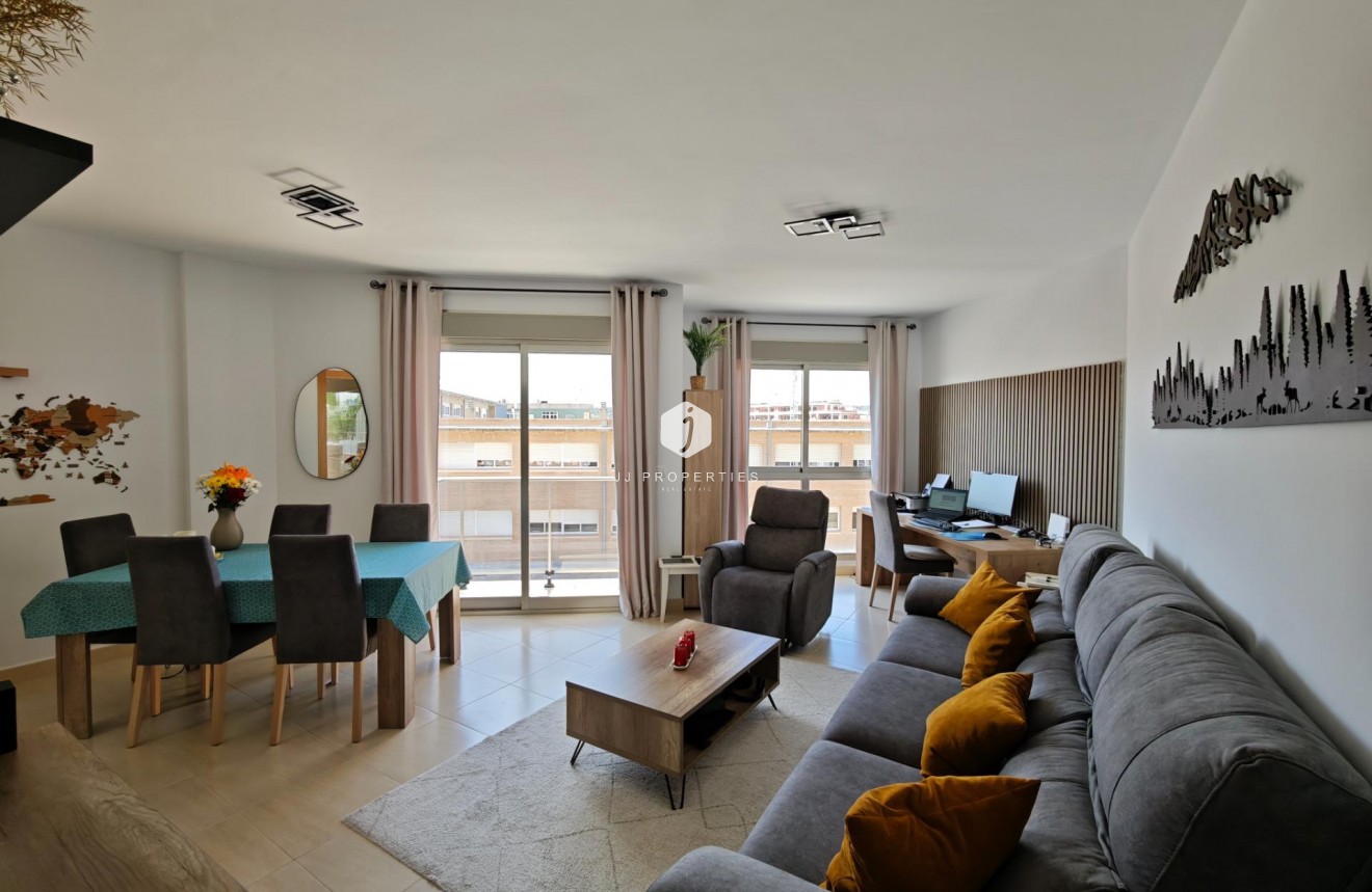 Tweedehands - Appartement / flat -
San Miguel de Salinas