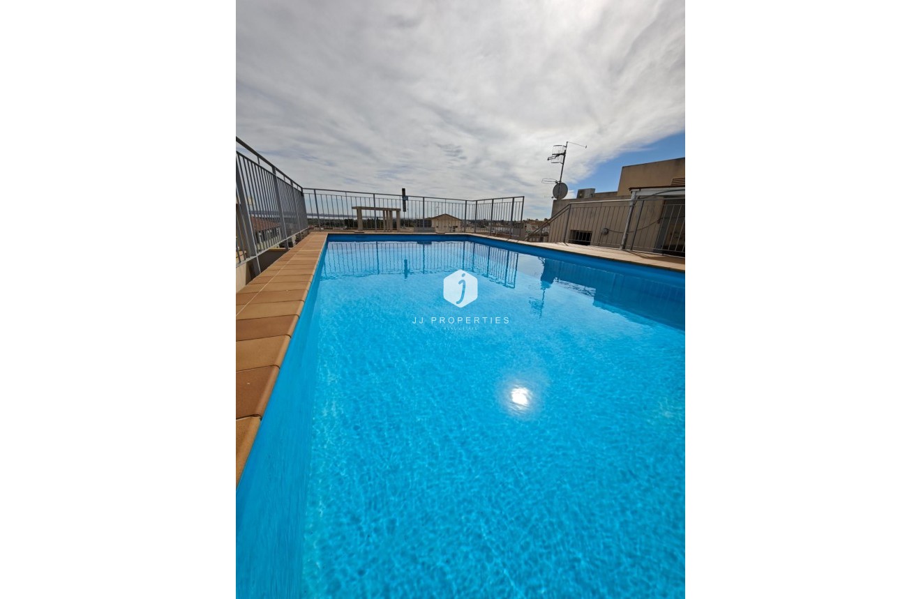 Tweedehands - Appartement / flat -
San Miguel de Salinas