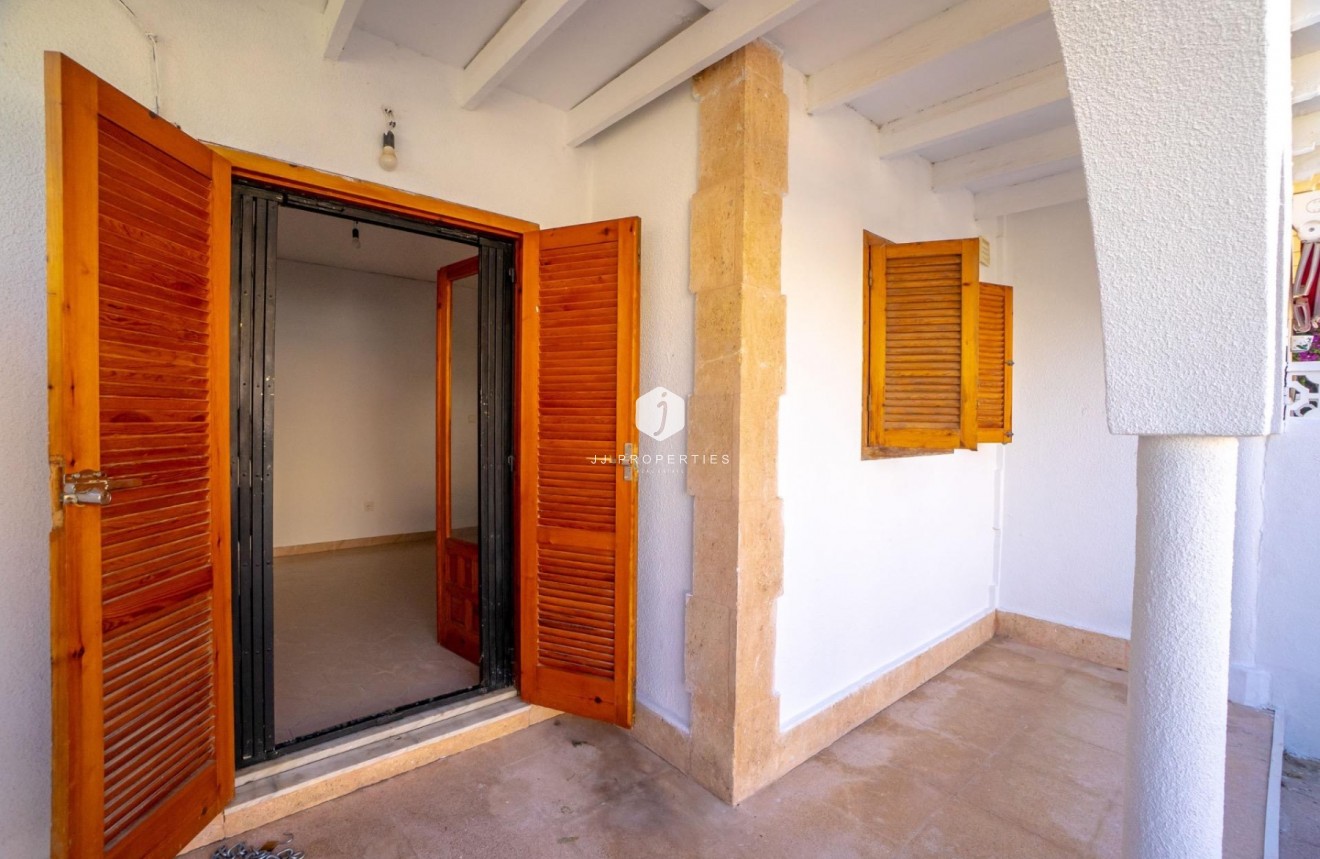 Resale - Bungalow -
Torrevieja - El chaparral