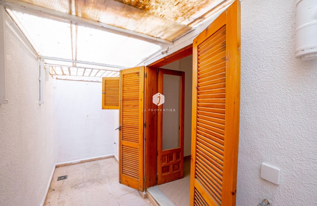 Resale - Bungalow -
Torrevieja - El chaparral