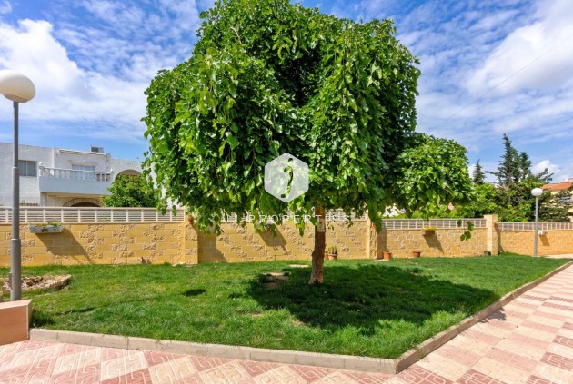 Resale - Bungalow -
Torrevieja - El chaparral