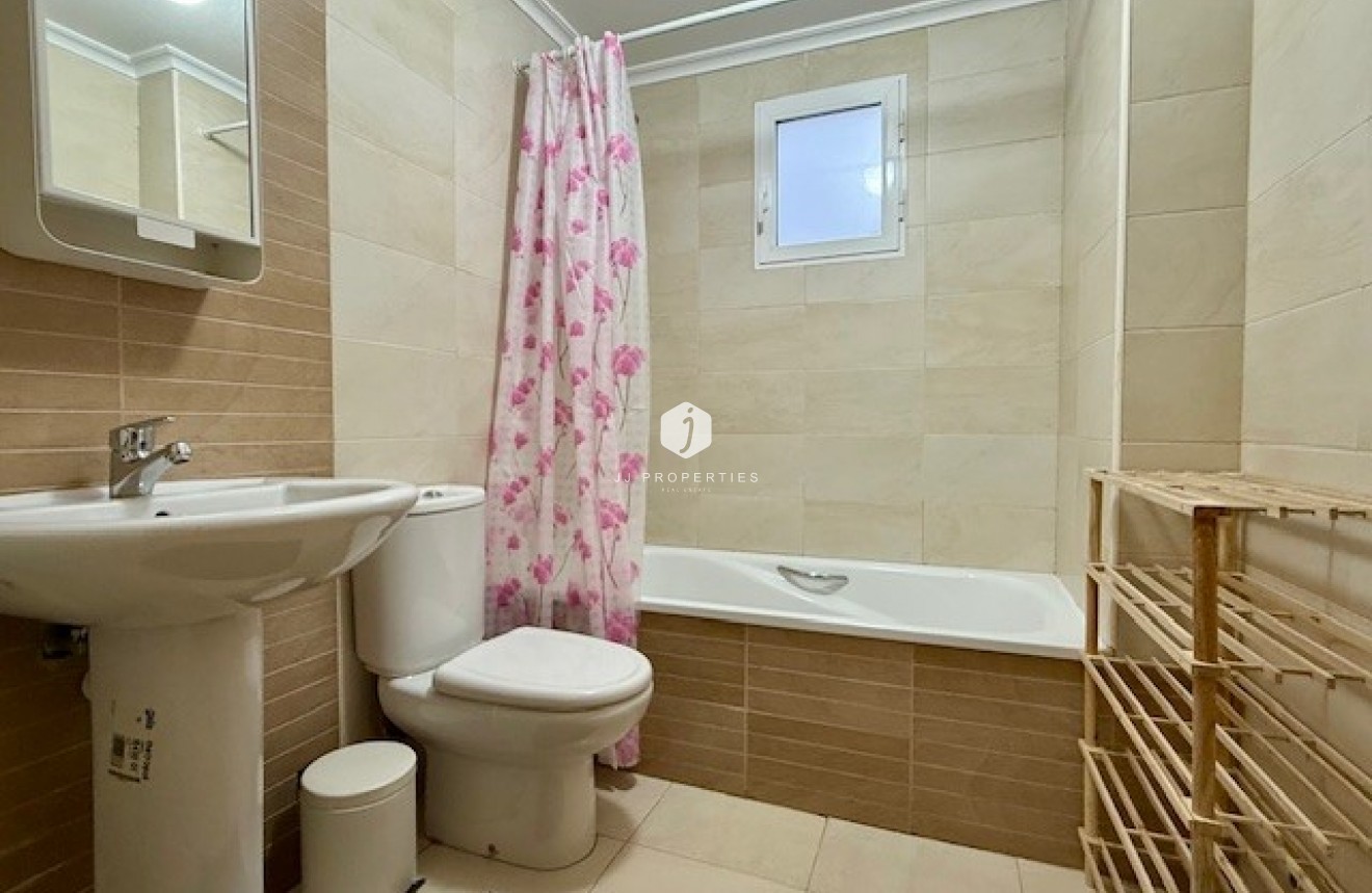 Aus zweiter Hand - Wohnung -
Formentera del Segura - Costa Blanca