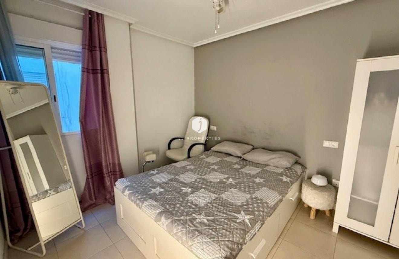 Aus zweiter Hand - Wohnung -
Formentera del Segura - Costa Blanca