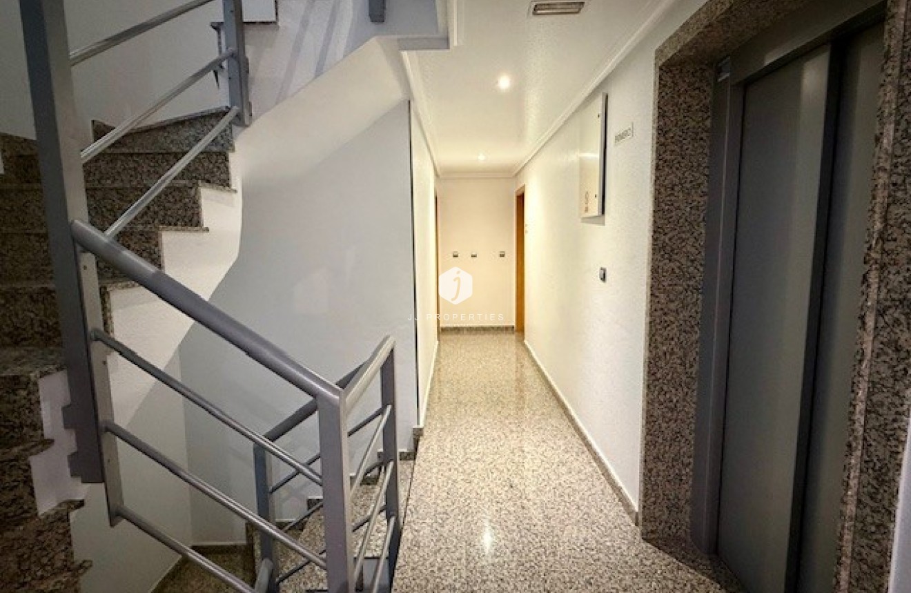 Aus zweiter Hand - Wohnung -
Formentera del Segura - Costa Blanca