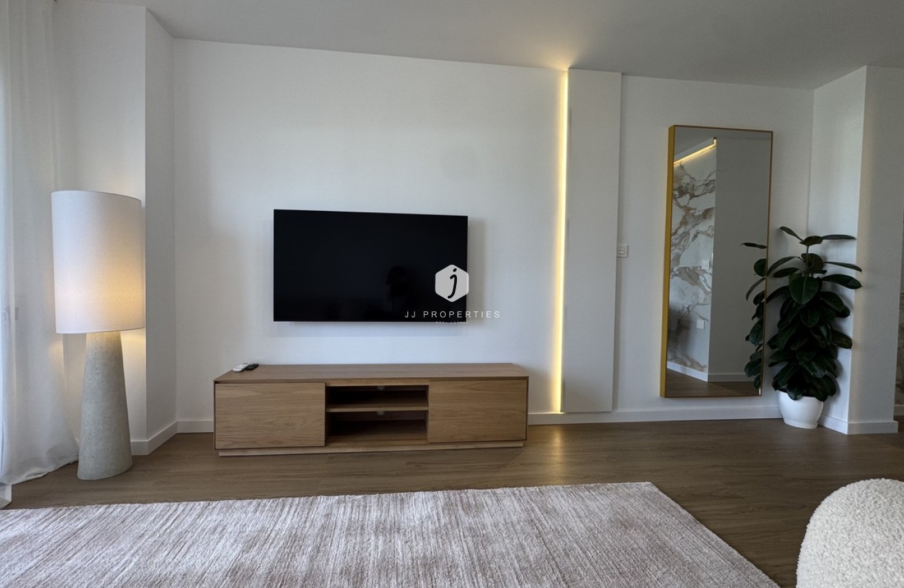 Resale - Penthouse -
Punta Prima - Costa Blanca