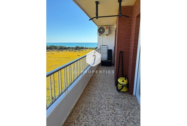 Resale - Penthouse -
Punta Prima - Costa Blanca