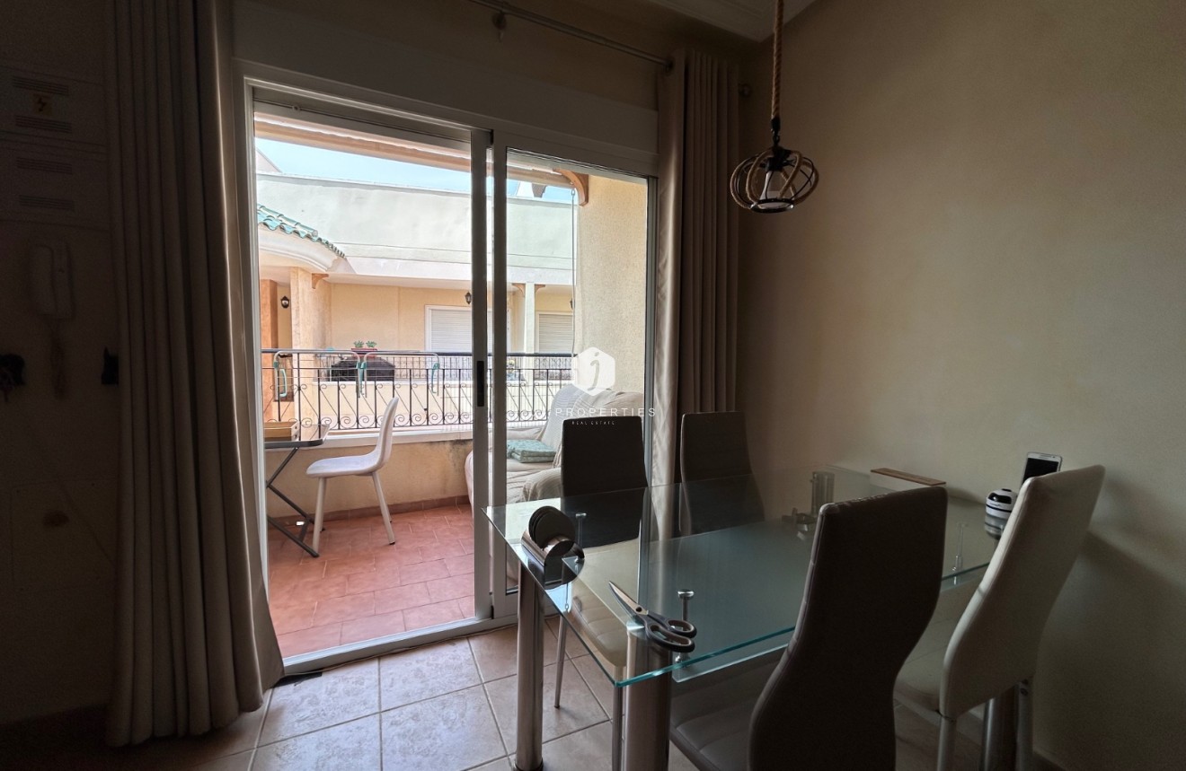 Aus zweiter Hand - Wohnung -
Jacarilla - Inland