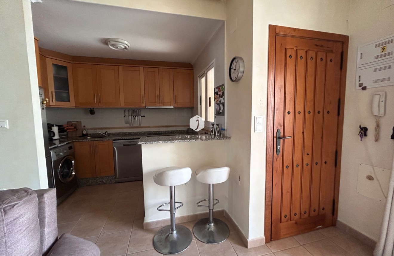Aus zweiter Hand - Wohnung -
Jacarilla - Inland