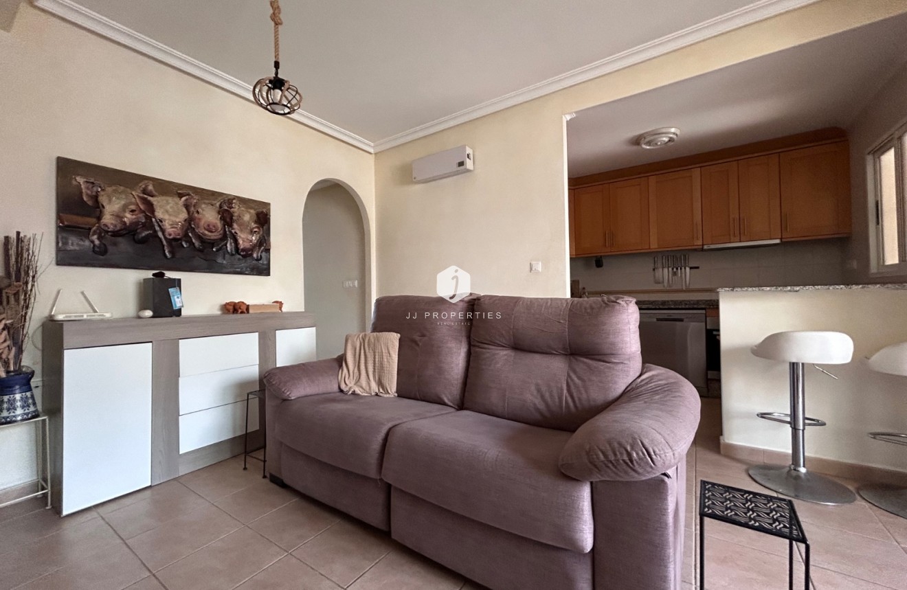 Aus zweiter Hand - Wohnung -
Jacarilla - Inland