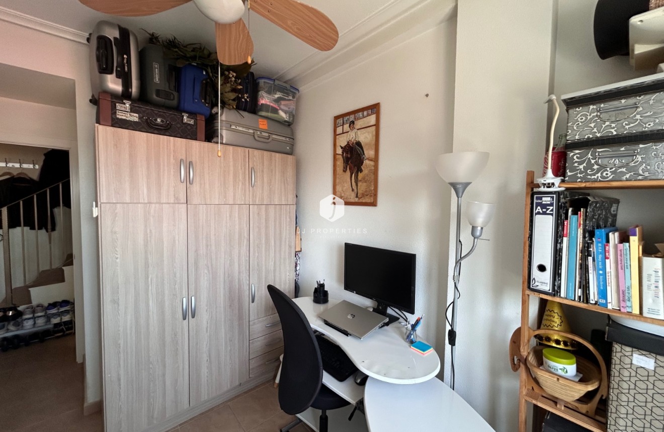 Aus zweiter Hand - Wohnung -
Jacarilla - Inland