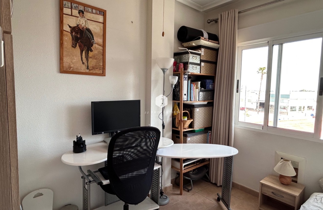 Aus zweiter Hand - Wohnung -
Jacarilla - Inland