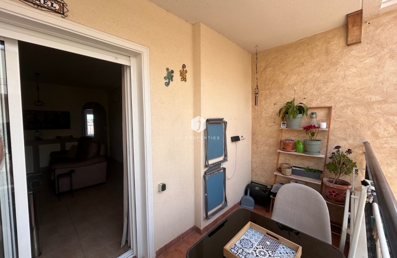 Aus zweiter Hand - Wohnung -
Jacarilla - Inland